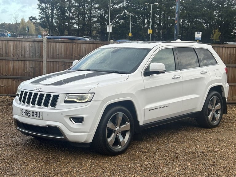 image for 2015 Jeep Grand Cherokee 3.0 V6 CRD Overland SUV 5dr Diesel Auto 4WD Euro 6 (247 bhp) ESTATE Dies...