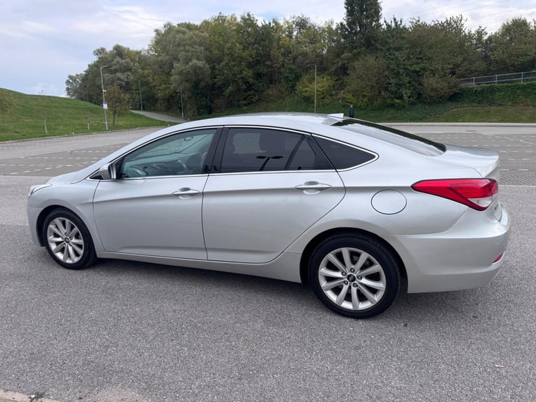 2013 Hyundai i40 1.7 CRDi Style Auto Euro 5 4dr SALOON Diesel Automatic