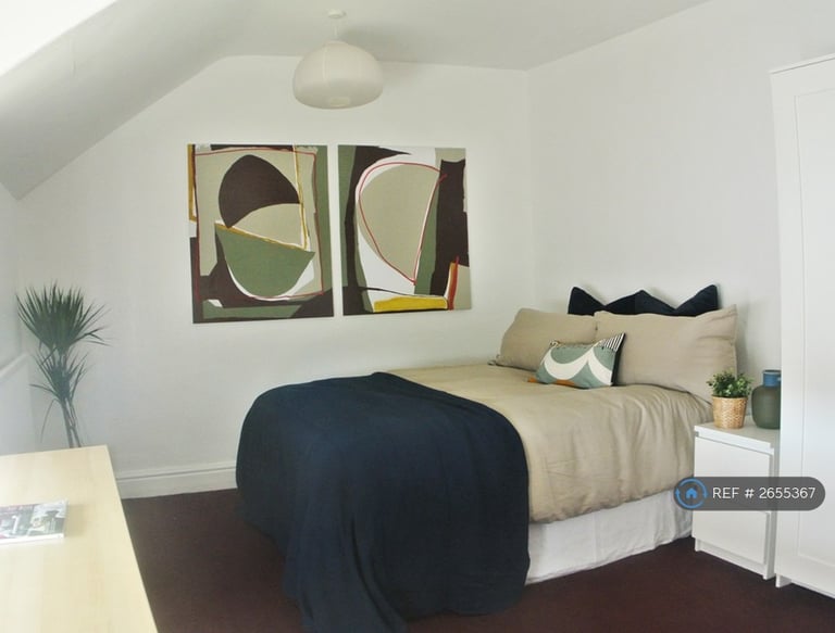 8 bedroom house in College Road, Bangor, LL57 (8 bed) (#2655367)