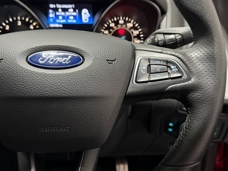 2016 Ford Focus 1.5 TDCi EcoBoost ST-Line Estate 5dr Diesel Manual Euro 6 (s/s) (120 ps) Estate D...