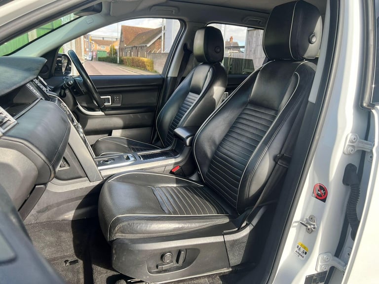 2017 Land Rover Discovery Sport 2.0 TD4 HSE Dynamic Lux Auto 4WD Euro 6 (s/s) 5dr ESTATE Diesel A...