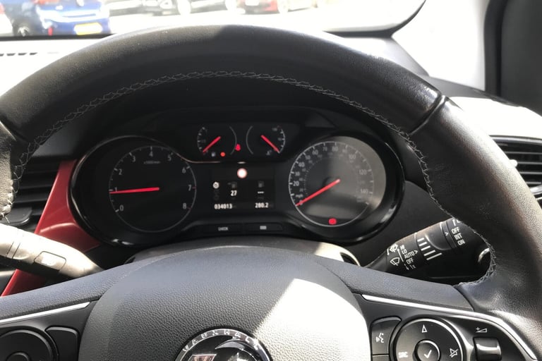  Vauxhall Crossland 1.2 Turbo Sri Edition Suv 5dr Petrol Manual Euro 6 s/s 110