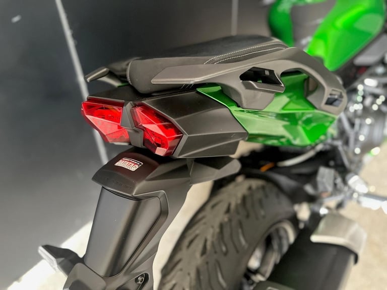 Stunning Low Mileage 2023/23 Kawasaki Ninja H2 SX Motorcycle 
