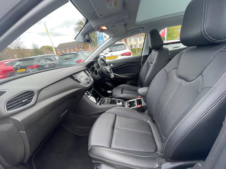2020 Vauxhall Grandland X 1.5 Turbo D BlueInjection Elite Nav Euro 6 (s/s) 5dr HATCHBACK Diesel M...