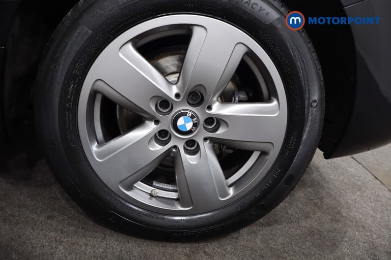 2024 BMW 1 Series 118i [136] SE 5dr Step Auto [Live Cockpit Pro] Hatchback Petrol Automatic