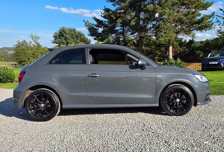 AUDI A1 1.4 TFSI S line 2017