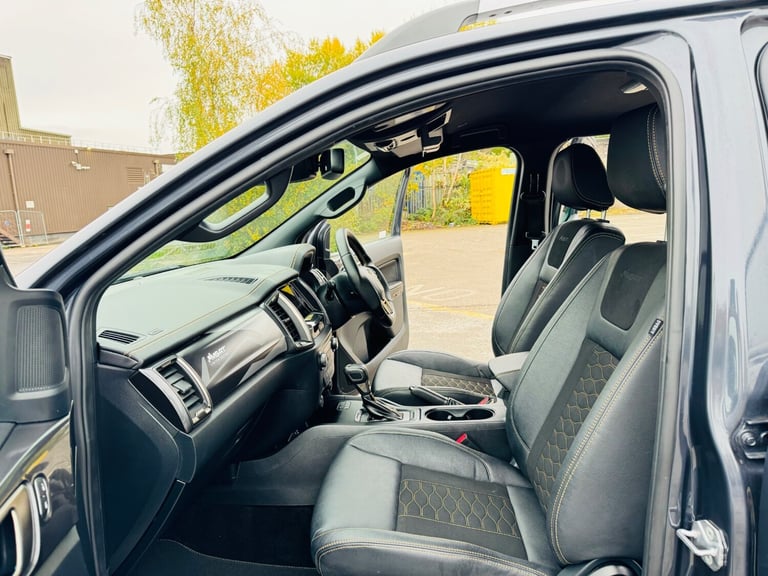 FORD RANGER MS-RT LIMITED EDITION NR 358 AUTO 213PS FSH WILDTRAK