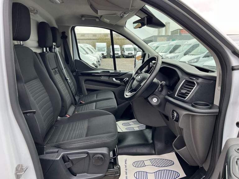 2023 Ford Transit Custom 2.0 300 EcoBlue Limited Panel Van 5dr Diesel Manual L2 H1 Euro 6 (s/s) (...