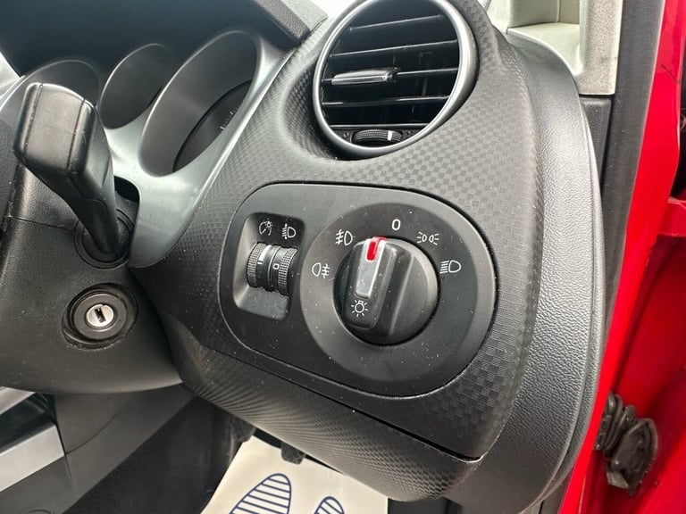 2010 SEAT Altea 2.0 TDI SE MPV 5dr Diesel Manual Euro 4 (140 ps) MPV Diesel Manual