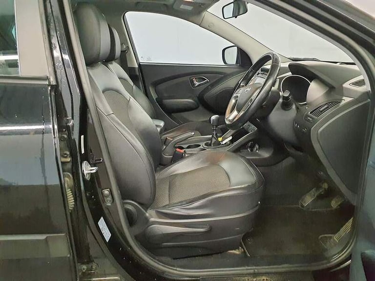 2012 Hyundai Ix35 1.7 CRDi Premium 5dr 2WD ESTATE DIESEL Manual
