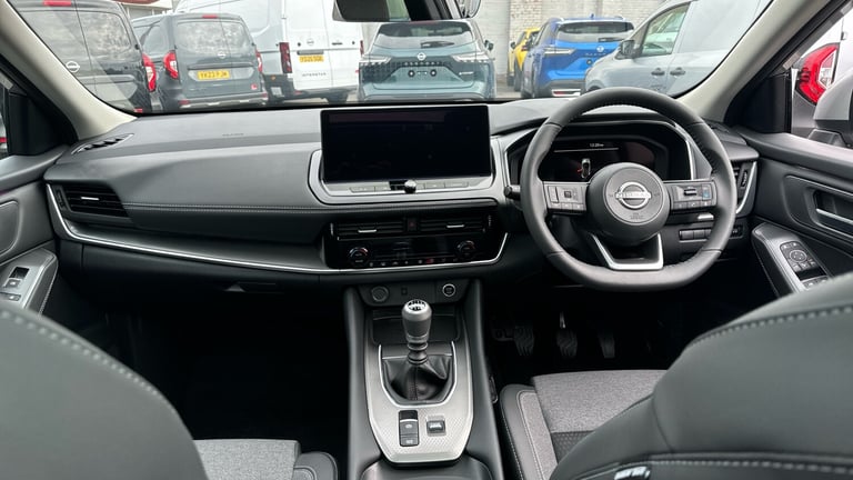 2025 Nissan Qashqai 1.3 DiG-T MH N-Connecta 5dr Petrol Hatchback Hatchback Petrol Manual