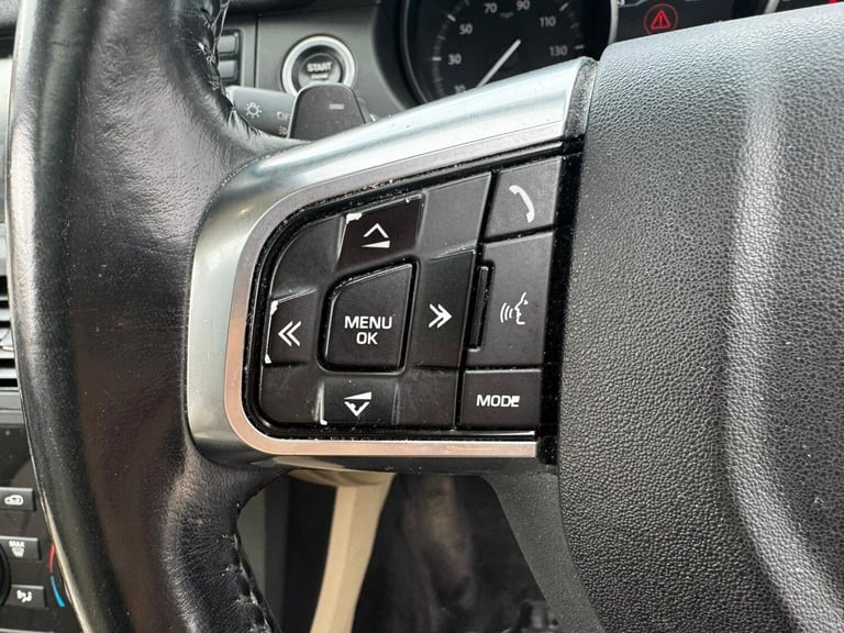 2017 Land Rover Discovery Sport 2.0 TD4 HSE Auto 4WD Euro 6 (s/s) 5dr ESTATE Diesel Automatic