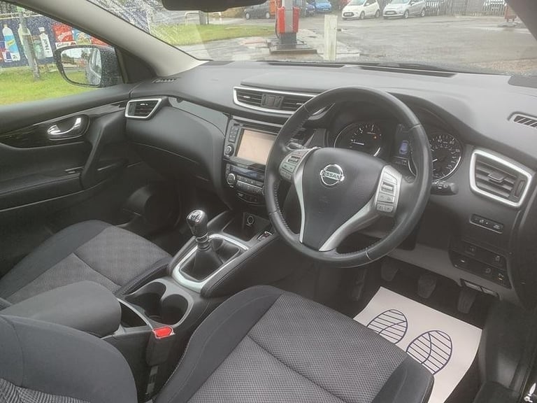 2015 Nissan Qashqai N-TEC+ 1.5 DCI - New MOT - Only 41000 miles