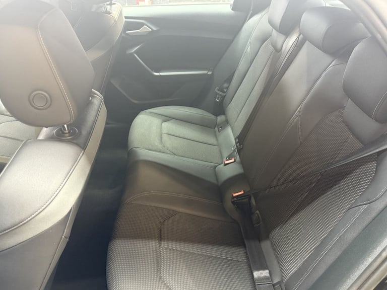 2019 Audi A1 1.0 TFSI 30 S line Sportback 5dr Petrol S Tronic Euro 6 (s/s) (116 ps) Hatchback Pet...