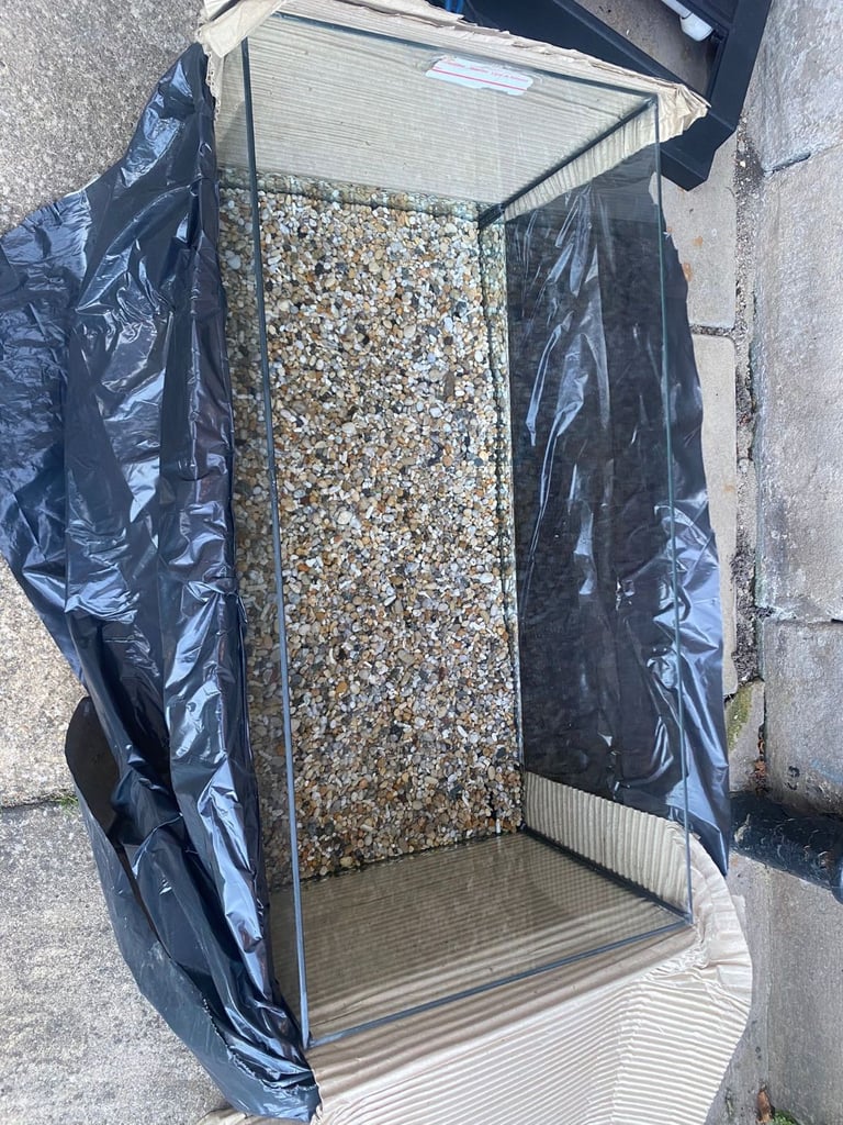 Jewel Aquarium REKORD 60 litre fishtank w/ filter and pads