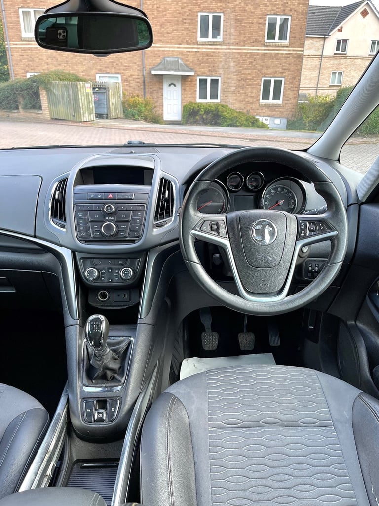 2014 VAUXHALL ZAFIRA TOURER SE CDTI 2.0 DIESEL 7 SEATER MPV BLUE