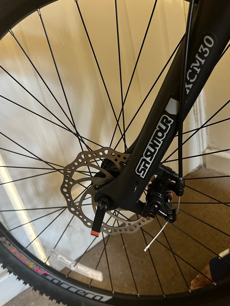 Carrera bike new in condition 