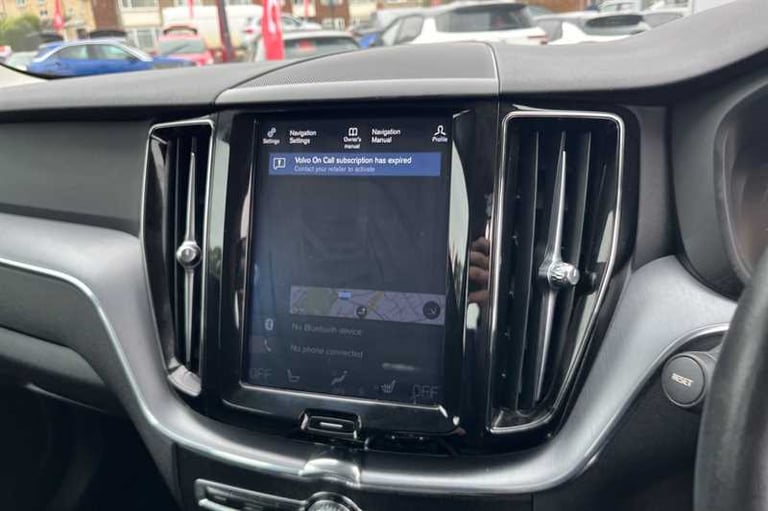 2020 Volvo XC60 2.0 D4 Momentum SUV 5dr Diesel Auto Euro 6 (s/s) (190 ps) SUV Diesel Automatic
