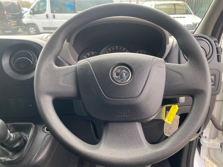 2018 Vauxhall Movano 2.3 CDTI H2 Van 130ps PANEL VAN DIESEL Manual