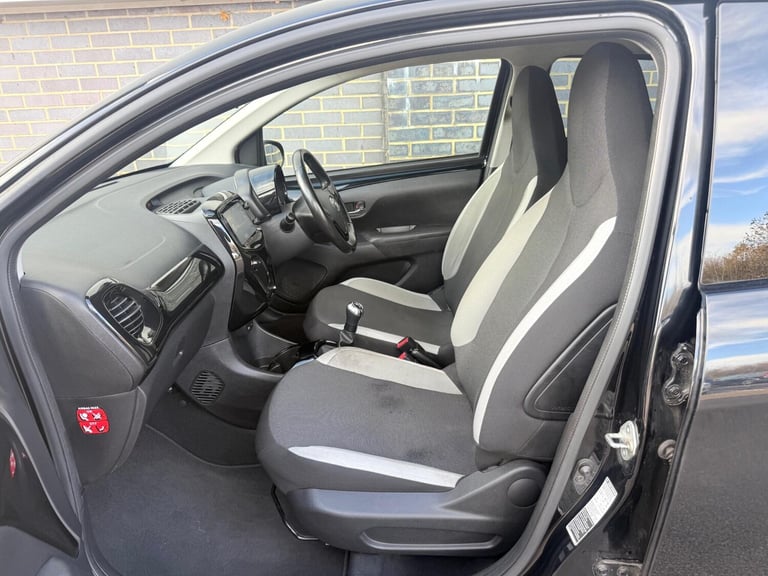 2017 Toyota AYGO 1.0 VVT-i x-press Euro 6 5dr HATCHBACK Petrol Manual