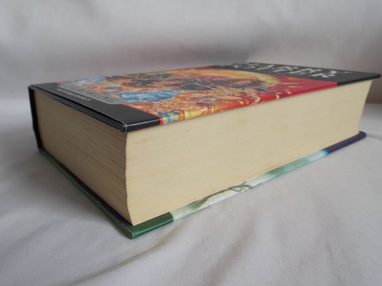 HARRY POTTER DEATHLY HALLOWS 1ST EDITION HARDBACK + AUDIO CDs 20 CDs