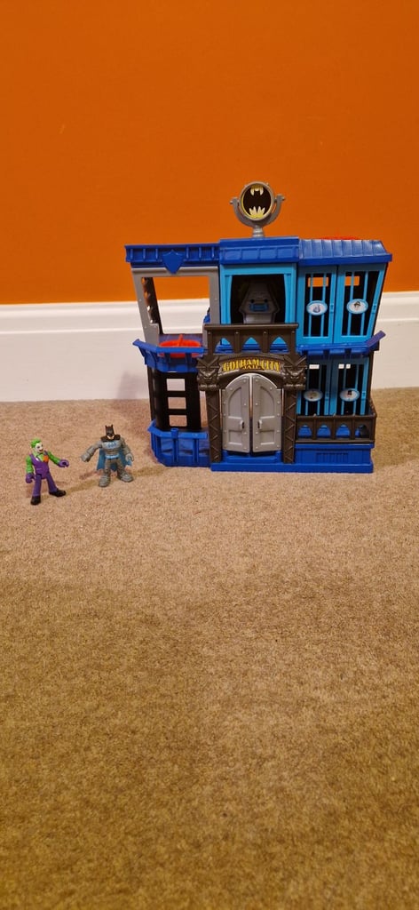 image for  FISHER PRICE IMAGINEXT GOTHAM CITY JAIL. EXCELLENT CONDITION. AS NEW.