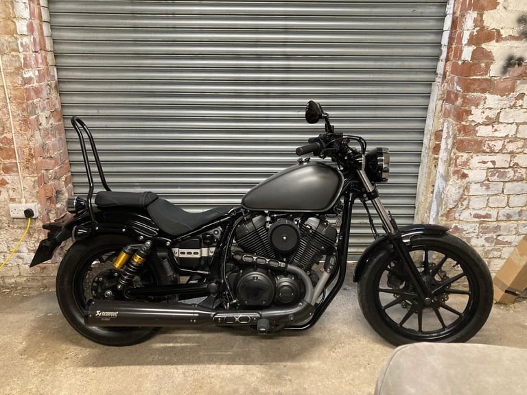 2015 Yamaha XVS950R AIR COOLED V-TWIN COOL BOBBER STYLE HARLEY DAVIDSON RIVAL 