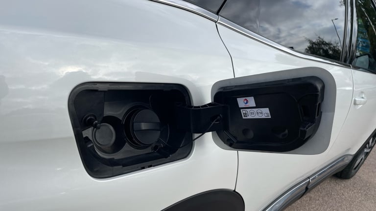 2023 Peugeot 3008 1.2 PureTech GT SUV 5dr Petrol EAT Euro 6 (s/s) (130 ps) SUV Petrol Automatic