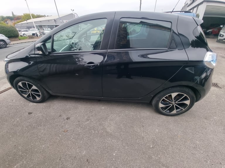 2019 Renault Zoe  Not a lease battery, ownership battery, Dynamique Nav  5dr Auto HATCHBACK Elect...