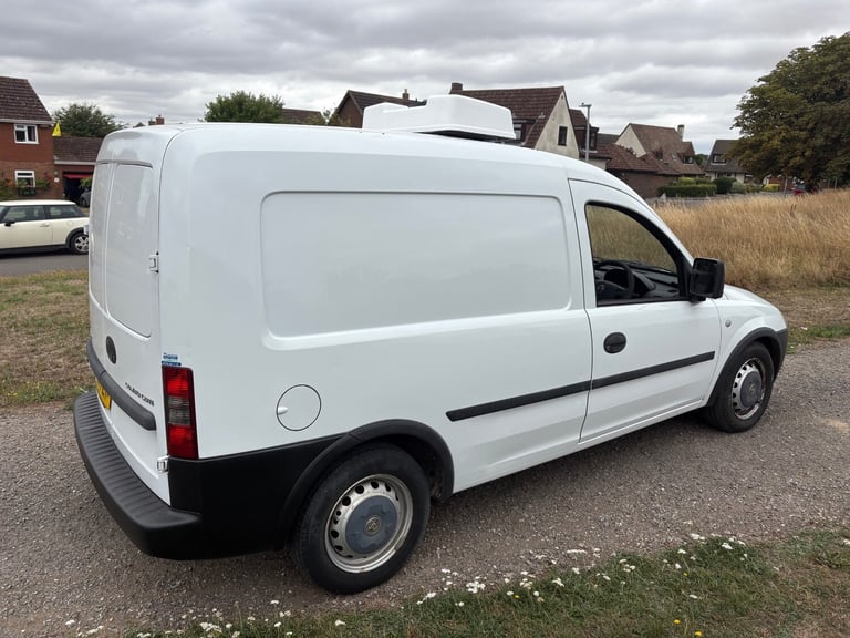 2011 Vauxhall Combo 1700 1.3CDTi 16V Van [75PS] CAR DERIVED VAN Diesel Manual