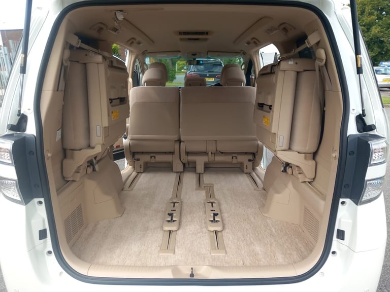 2012 Toyota Vellfire 2.4 Automatic Luxury People Carrier MPV Petrol Automatic