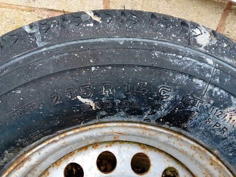 *REDUCED£25* Tyre 215 R Uniroyal