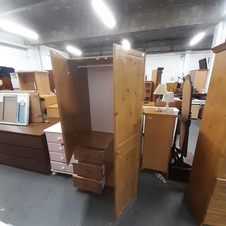 2 door wardrobe with 3 drawers and mirror 102cm x 55cm x 185cm, Ref:19585