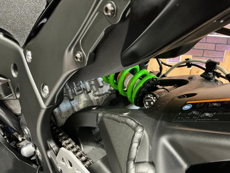 Kawasaki ZX10RR Performance WINTER EDITION 2018 Genuine 202bhp at the Wheel!