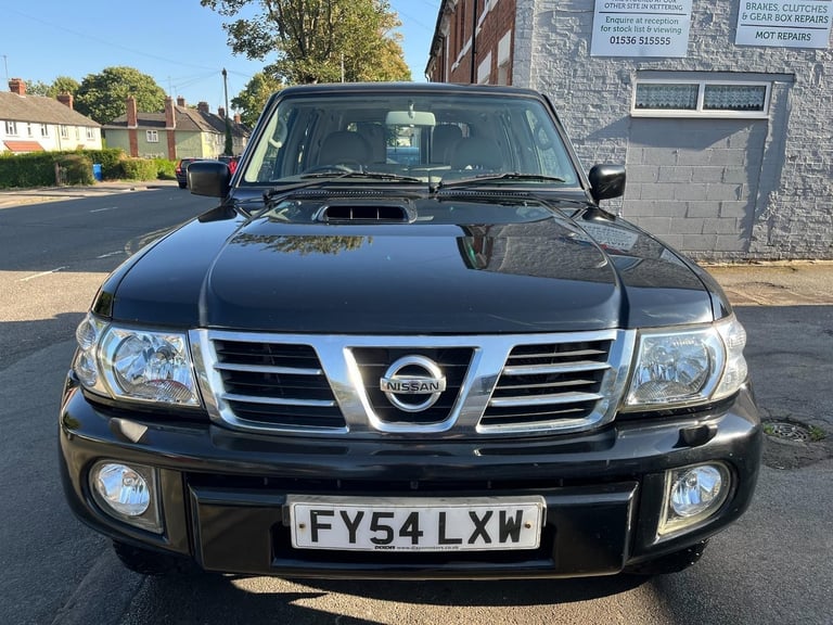 Nissan Patrol 3.0 SVE Di 158 5 Doors 7 Seats  DIESEL MANUAL 2004/54