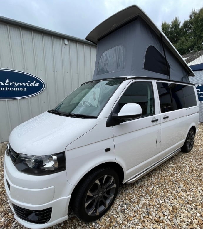 Volkswagen, TRANSPORTER, Panel Van, 2012, Manual, 1968 (cc)