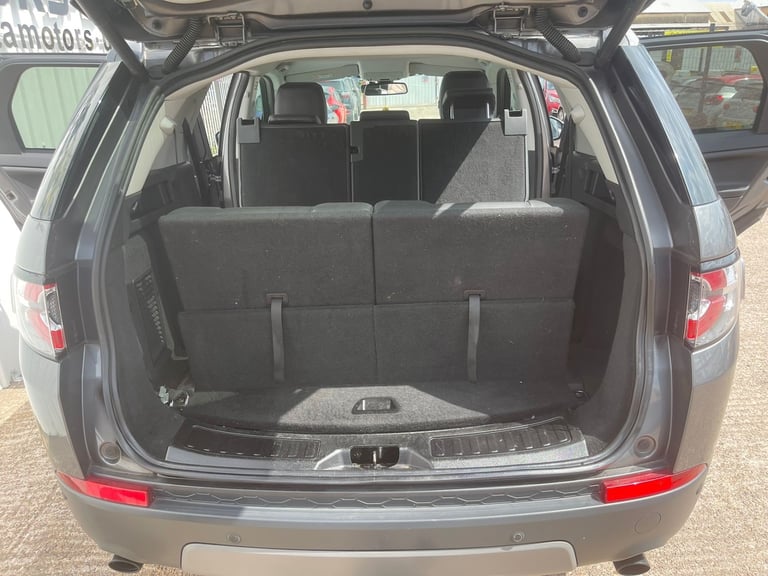 2016 Land Rover Discovery Sport 2.0 TD4 180 SE Tech 5dr Auto ESTATE Diesel Automatic