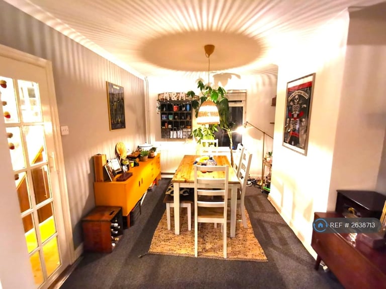 2 bedroom house in Shaftesbury Avenue, Folkestone, CT19 (2 bed) (#2638713)