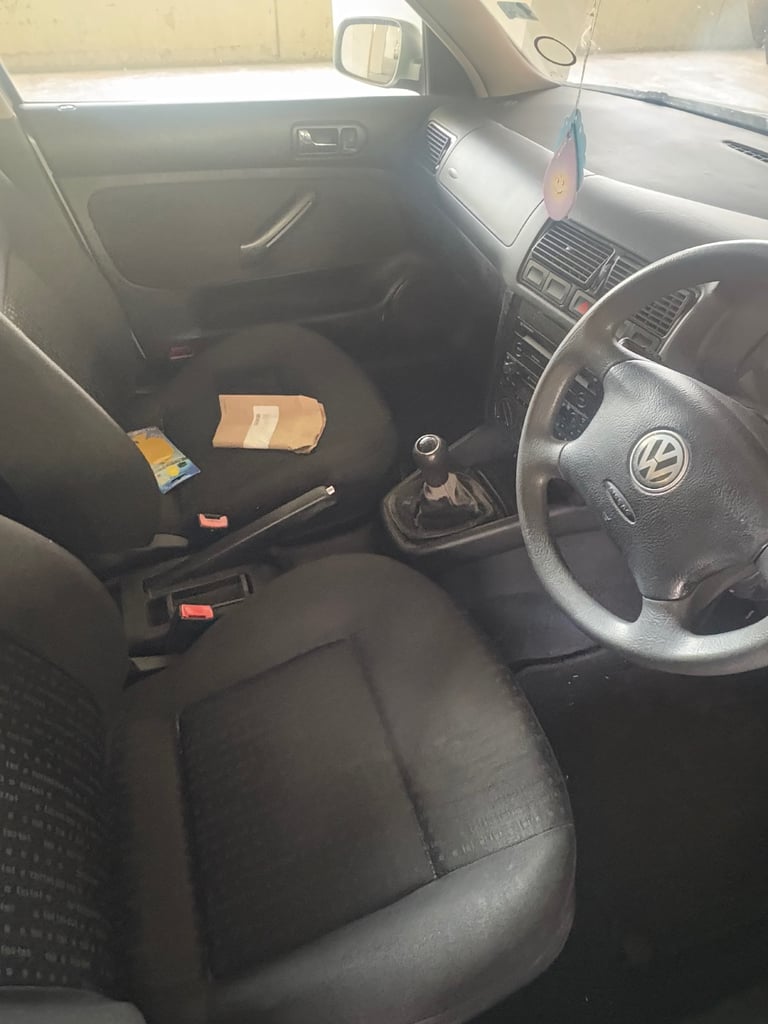 Volkswagen, GOLF, Hatchback, 2003, Manual, 1598 (cc), 5 doors