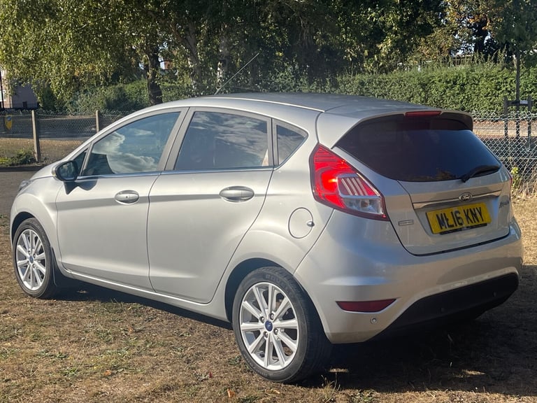 2016 Ford Fiesta Titanium 5dr Manual 1.0 Petrol