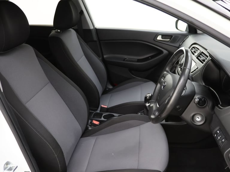 2019 Hyundai i20 1.2 MPi Play 5dr HATCHBACK PETROL Manual