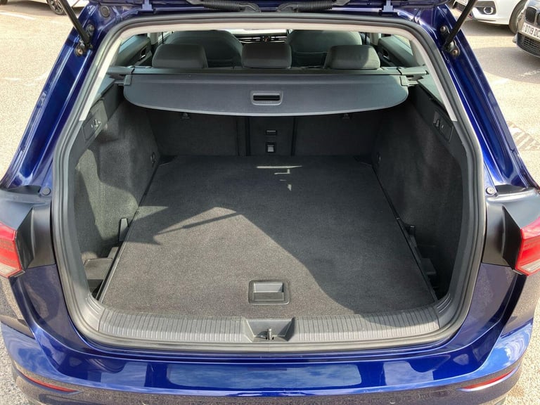 2021 Volkswagen Golf LIFE TSI ESTATE Petrol Manual