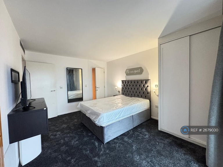 2 bedroom flat in Holloway Circus Queensway, Birmingham, B1 (2 bed) (#2679030)