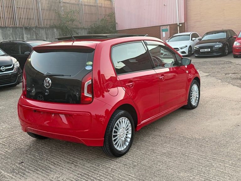 2014 Volkswagen up! High Up Sunroof 5dr  Automatic