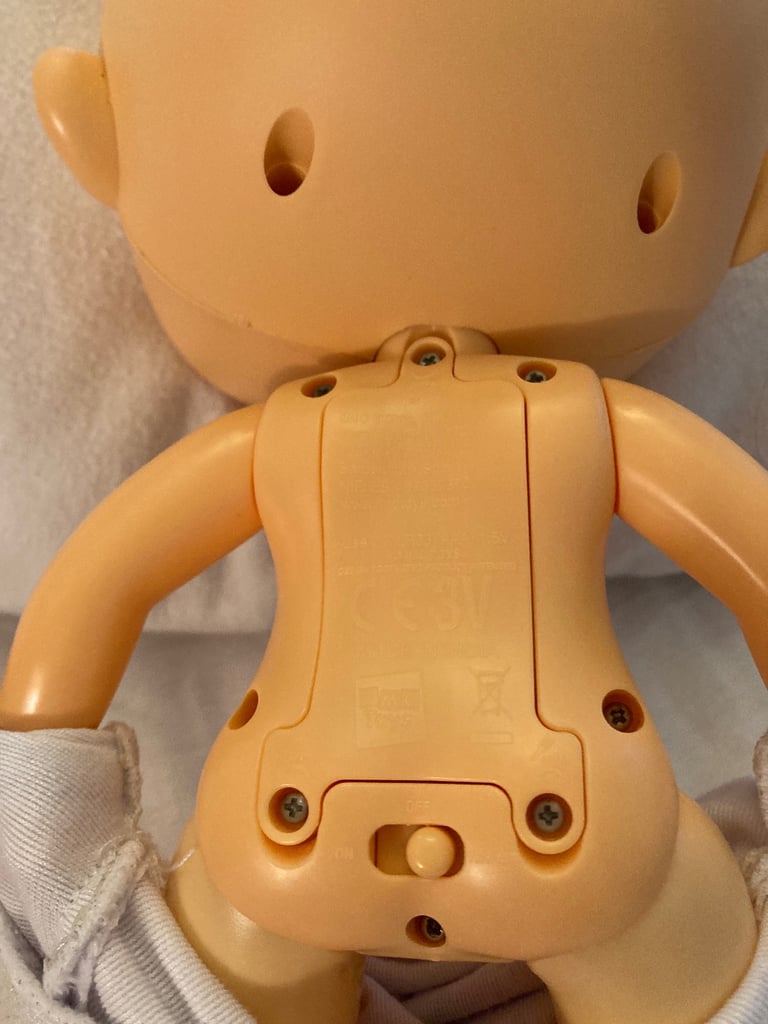 Cry baby doll who cries when you take her dummy out