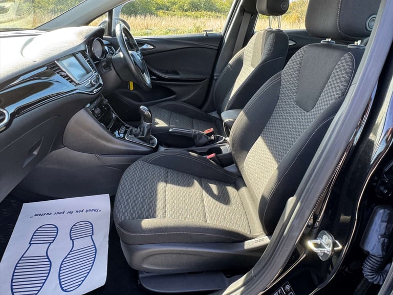 2017 Vauxhall Astra 1.4T 16V 150 SRi 5dr HATCHBACK PETROL Manual