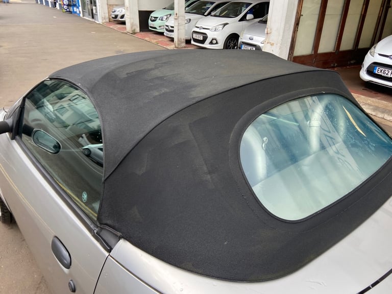2006 Ford Streetka 1.6i ICE 2dr CONVERTIBLE Petrol Manual
