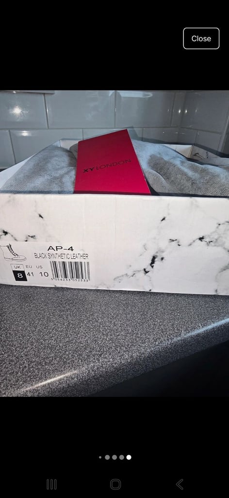 XY LONDON WOMENS BOOTS SIZE 8 BRAND NEW 