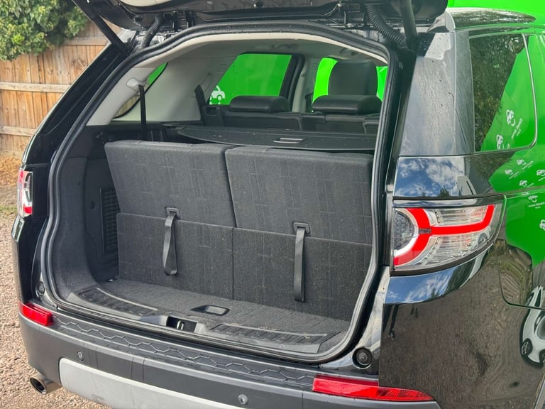 2017 Land Rover Discovery Sport 2.0 Discovery Sport HSE TD4 4WD 5dr SUV Diesel Manual