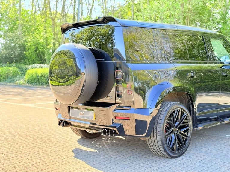2020 Land Rover Defender 2.0 SD4 SE SUV 5dr Diesel Auto 4WD Euro 6 (s/s) (240 ps) ESTATE Diesel A...